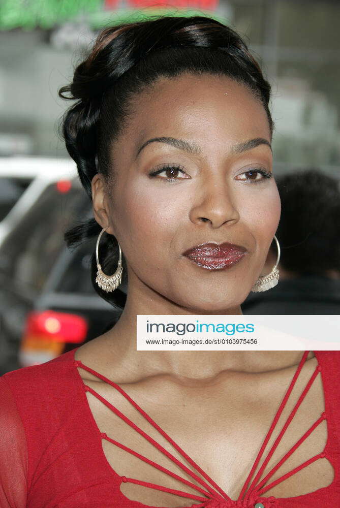 Nona Gaye Actress Polar Express, World Premiere Chinese Theatre ...