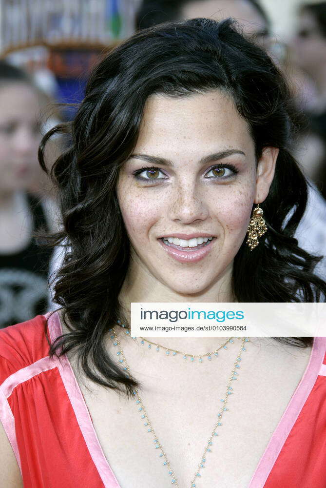 Misti Traya Actress The Perfect Man, World Film Pr Citywalk, Universal  Studios, Burbank, La, Usa, image size:669x1000