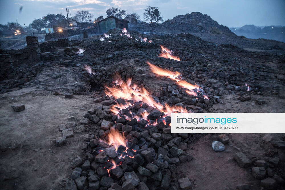 PHOTOS] Underground Coal Fires in India