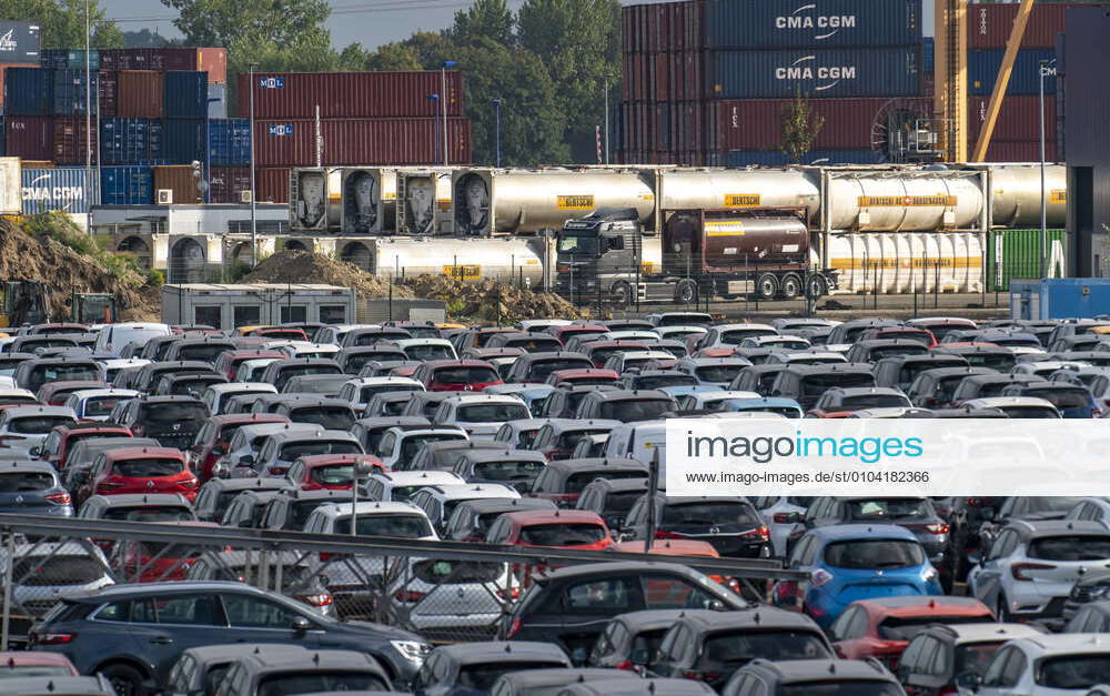 Car terminal in the inland port Logport I, in Duisburg on the Rhine