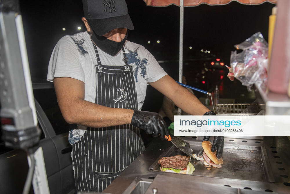 CANCUN, MEXICO SEPTEMBER 30 A worker takes safety protocols as