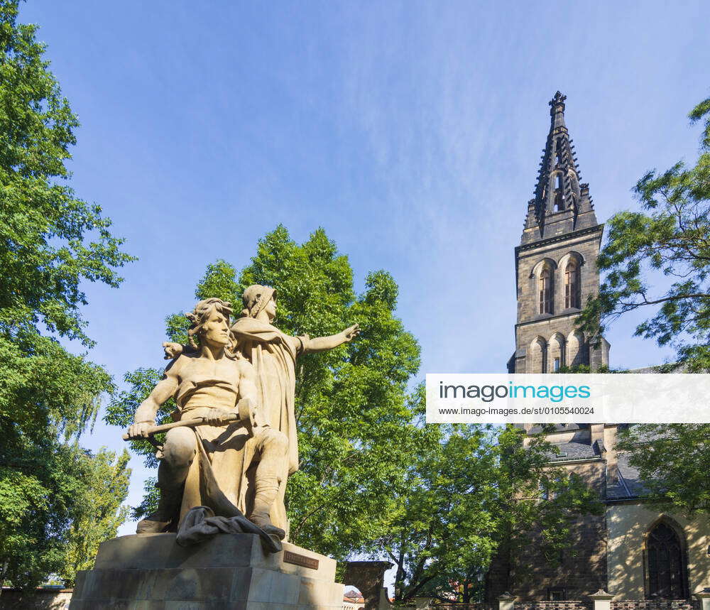 Statue of Libuse and Premysl at Vysehrad (Wyschehrad) fort, Basilica of ...