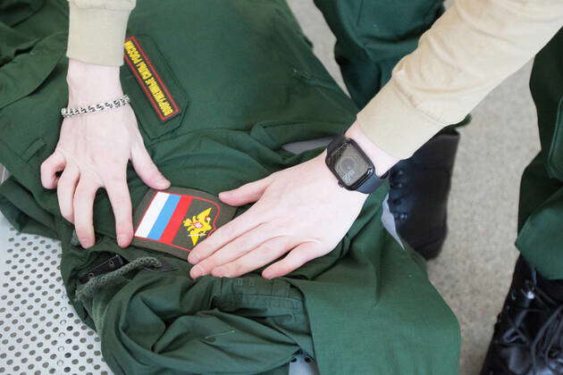 ST. PETERSBURG, Oct. 28, 2020 -- New army conscripts take a train to ...