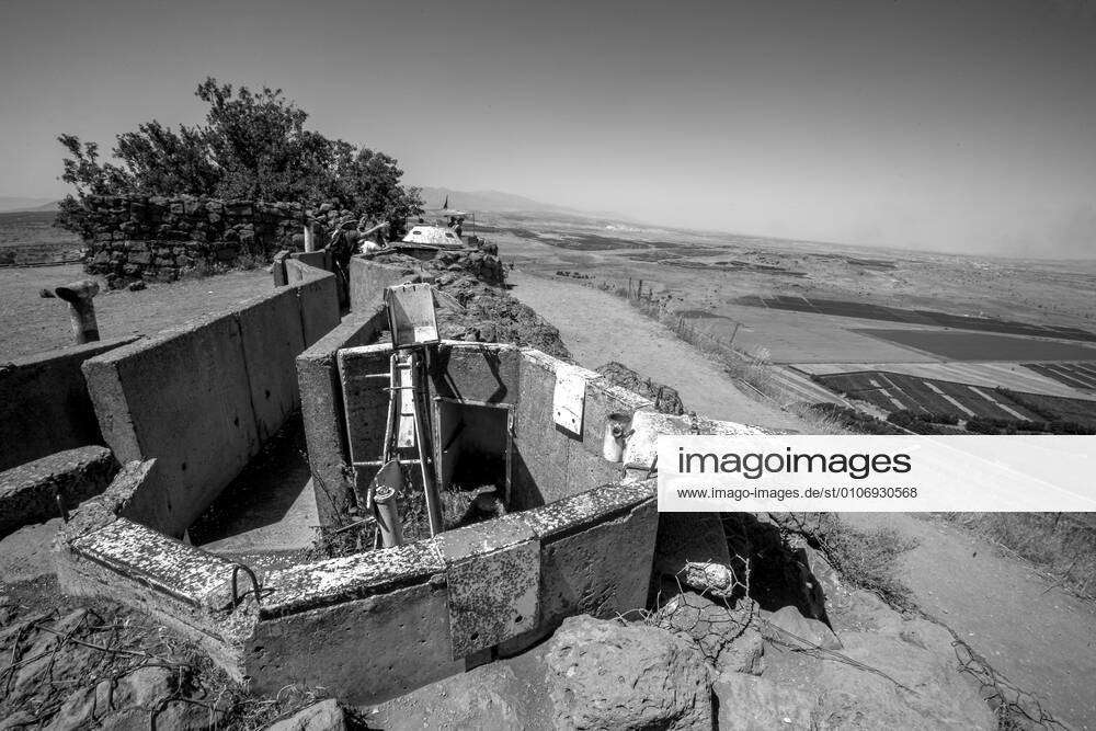 View on Syria Aussicht von der UN Friedenmission in den Golan Höhen aus ...