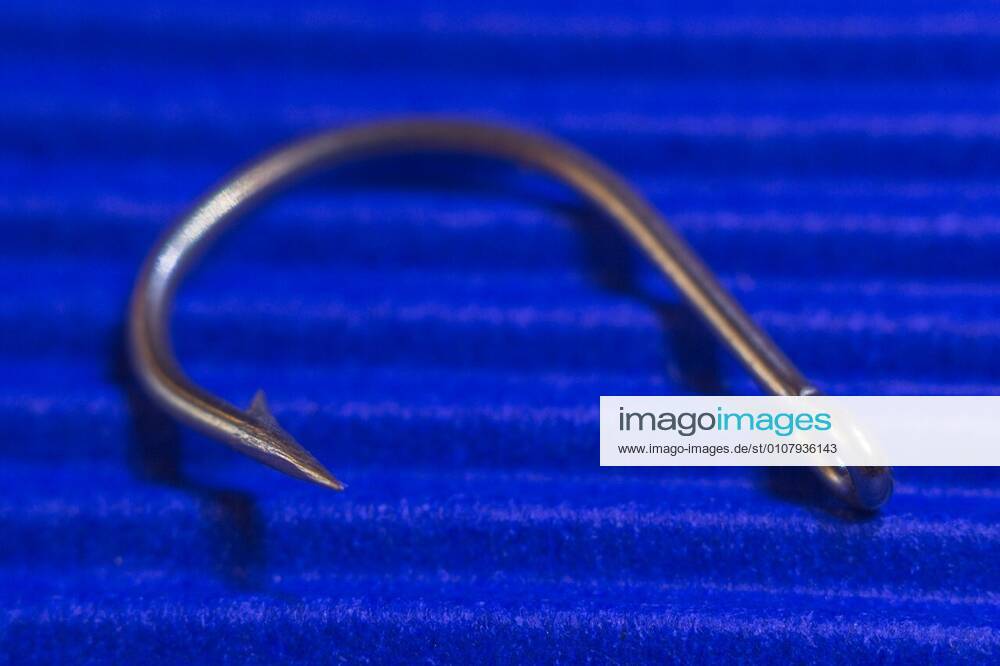 Fishing hook close up of a spinner fishing macro photo xYAYxMicrox xYAYxMicrox