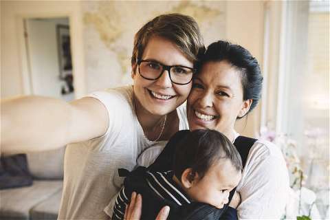  Family: Same-sex parents: Two mothers