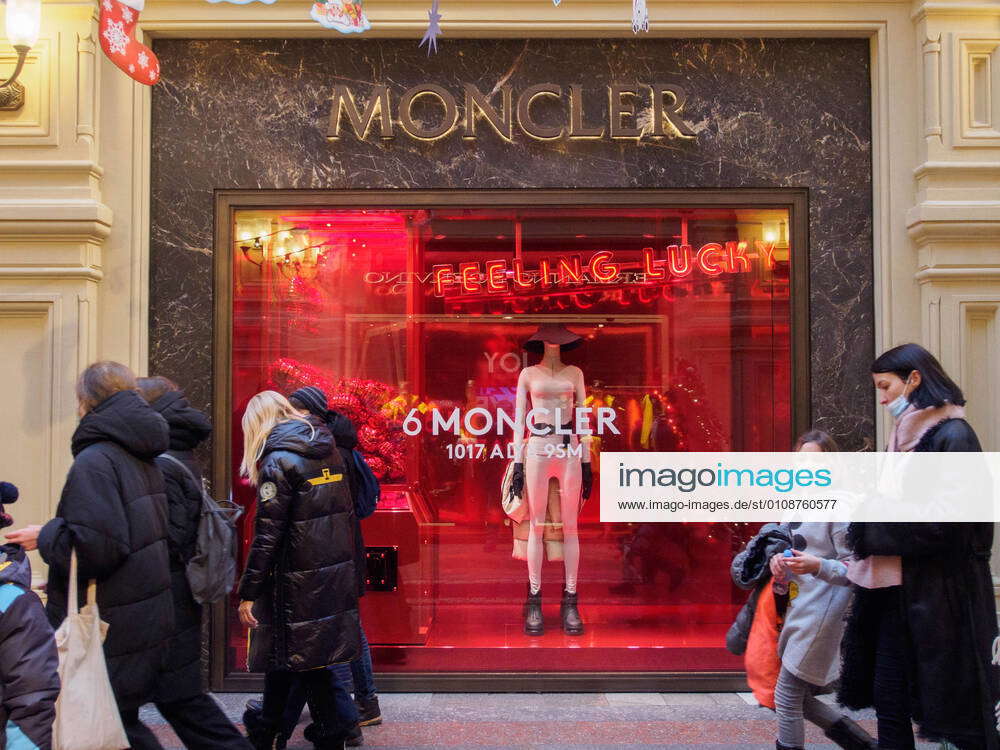 Moncler russia hotsell