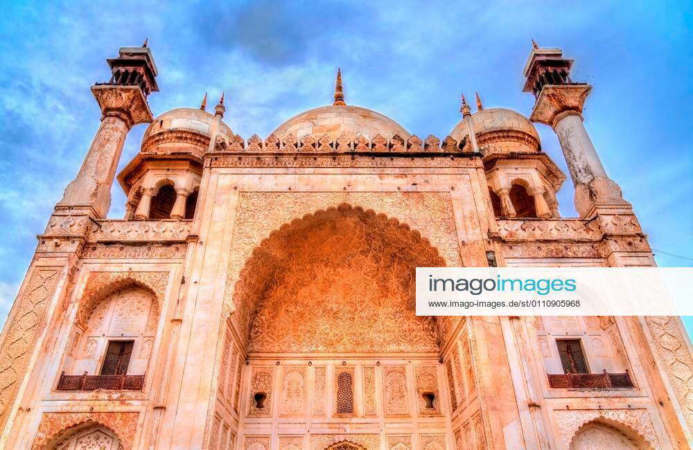 267 Bibi Ka Maqbara Stock Photos, High-Res Pictures, and Images - Getty  Images