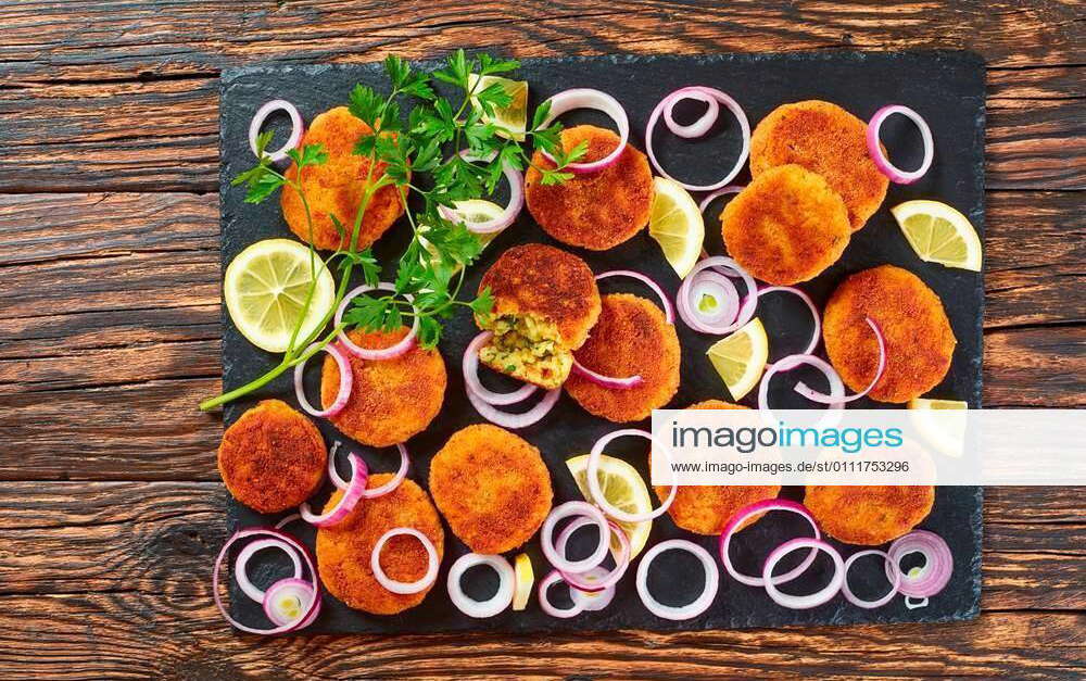 Delicious crispy rice cakes of leftover rice with crumbled paneer