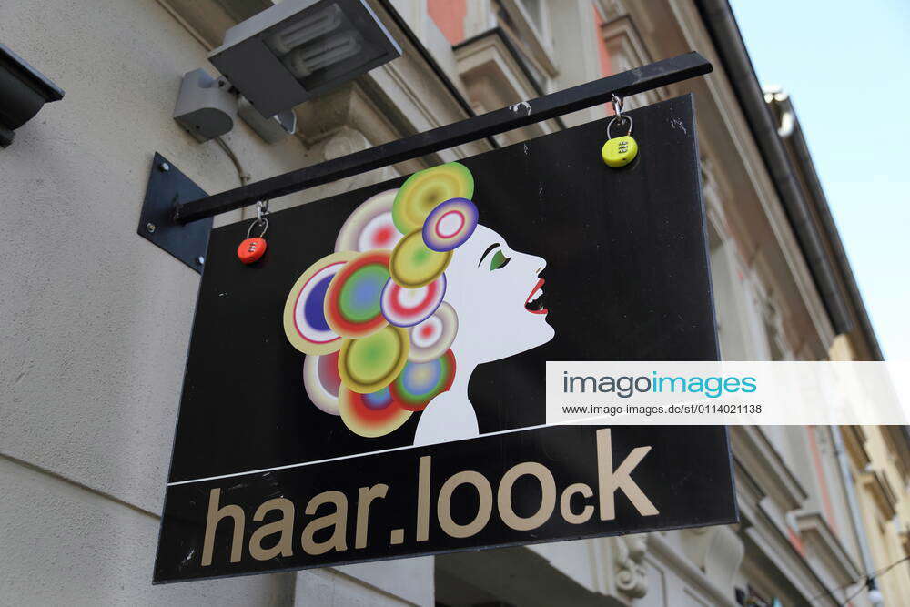 Sign at the closed hair salon haar loock during the lockdown to contain the coronavirus pandemic