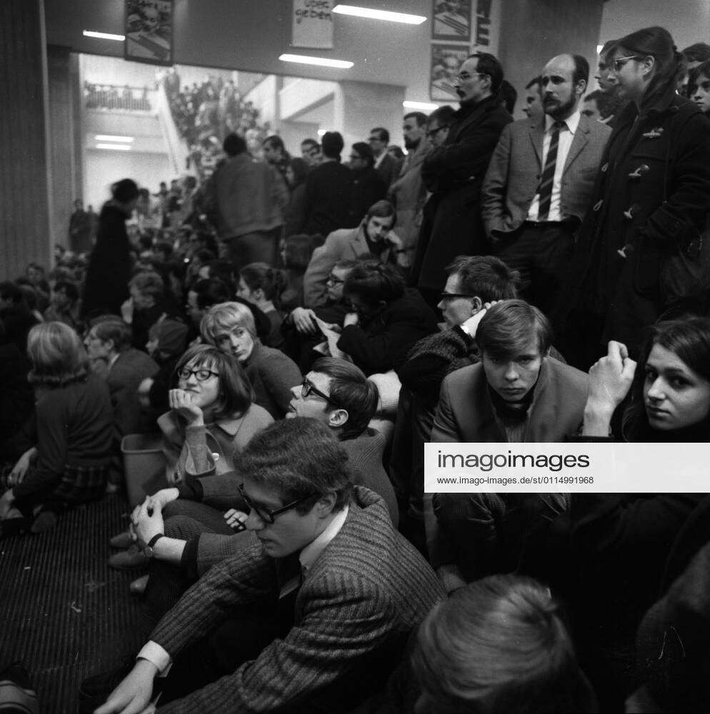 Internationaler Vietnamkongress 1968 DEU, Deutschland, Berlin: Der ...