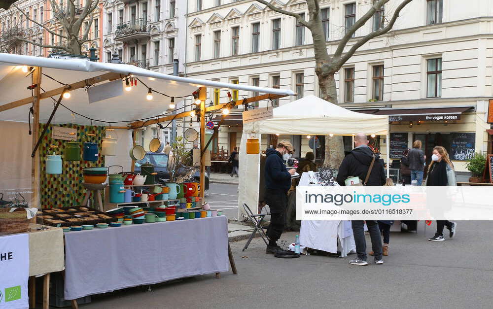 Ökomarkt am Kollwitzplatz Berlin, Deutschland, DEU, Germany, GER, 25.