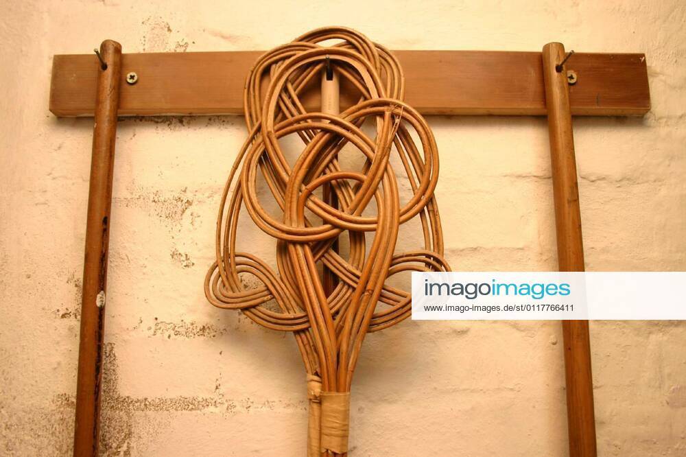 Carpet beater