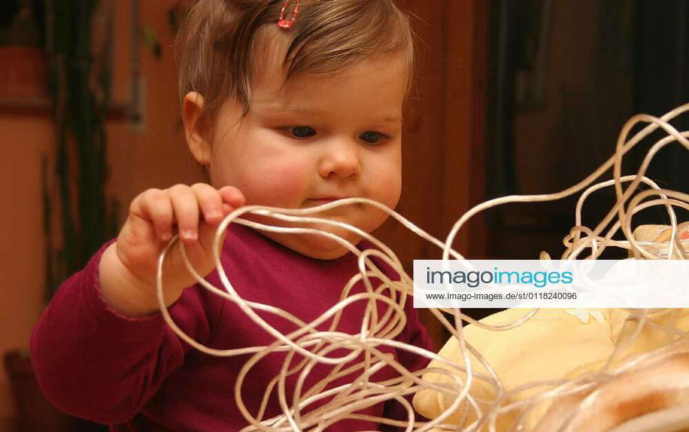 The clothesline model released, Symbolfoto