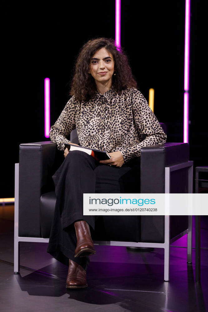 Miryam Schellbach at the lit Cologne event On the power of friendship