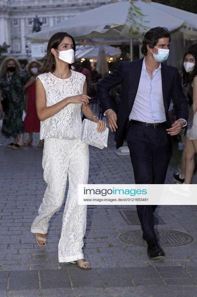 The Duke and Duchess of Huescar, Fernando Fitz-James Stuart and Sofia ...