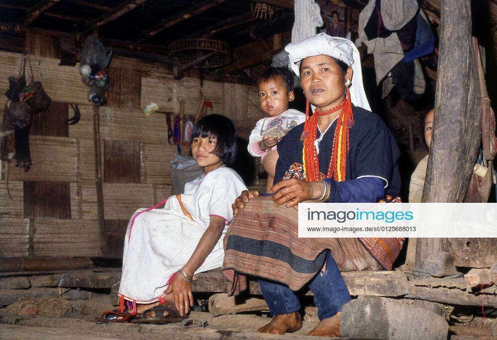 The Karen or Kayin people (Pwa Ka Nyaw Poe or Kanyaw in Sgaw Karen and Ploan
