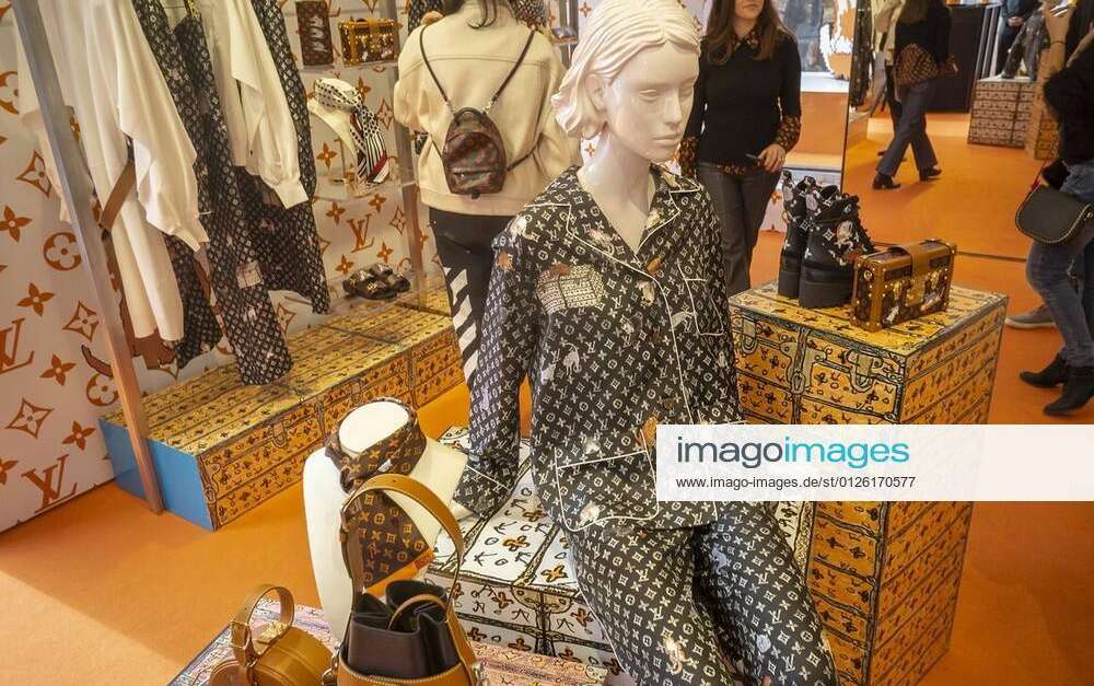 Inside The Louis Vuitton X Grace Coddington Event, Fashion