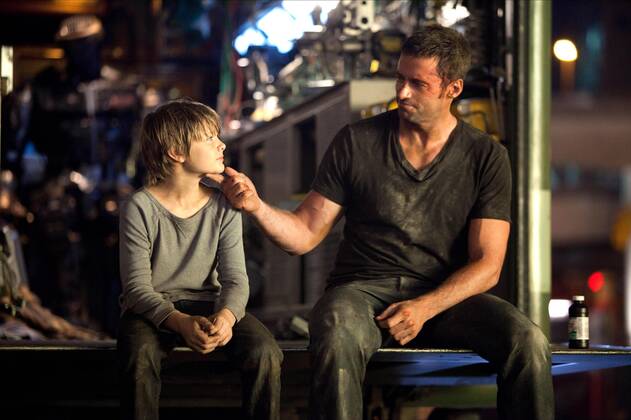 Dakota Goyo Hugh Jackman Characters Max Kenton Charlie Kenton Film Real Steel Usa Ind