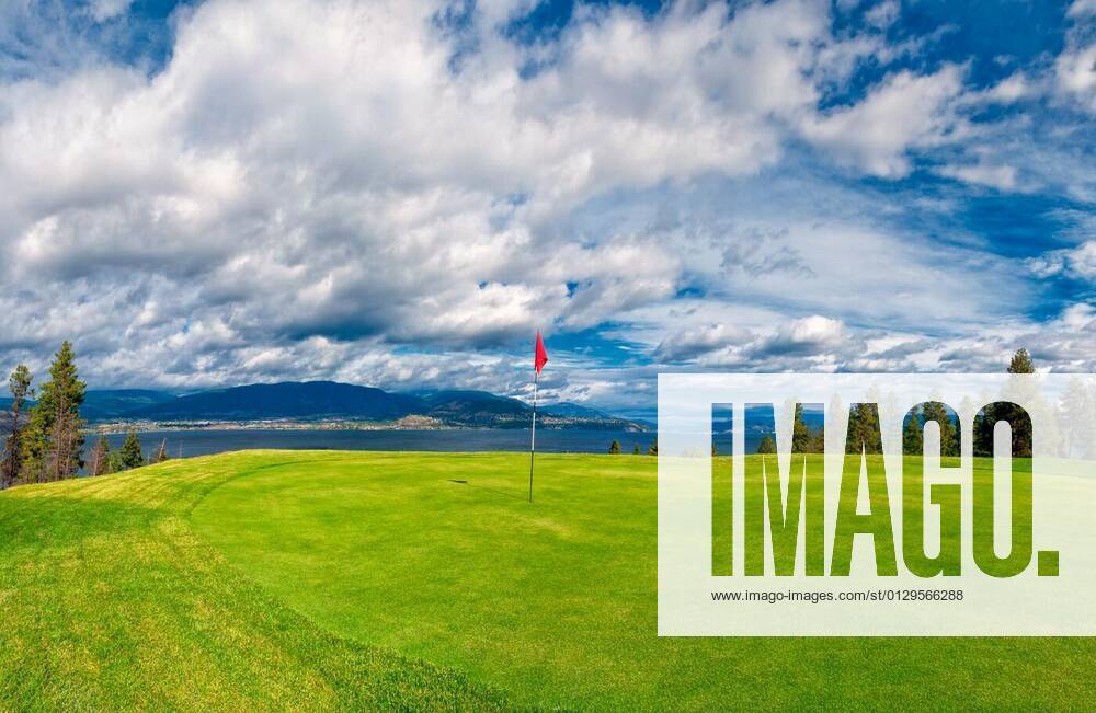 Golf Tee at Kelowna Lakeshore Road Okanagan Valley BC