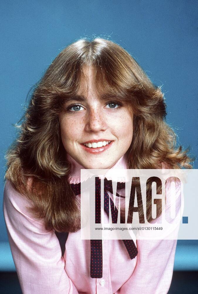 Dana Plato From Diff Rent Strokes 1980s Roldschoolcel - vrogue.co