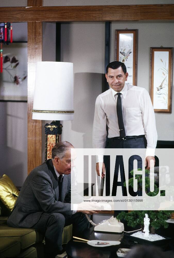 DRAGNET, from left: Harry Morgan, Jack Webb, (1967), (1967?1970). ph ...