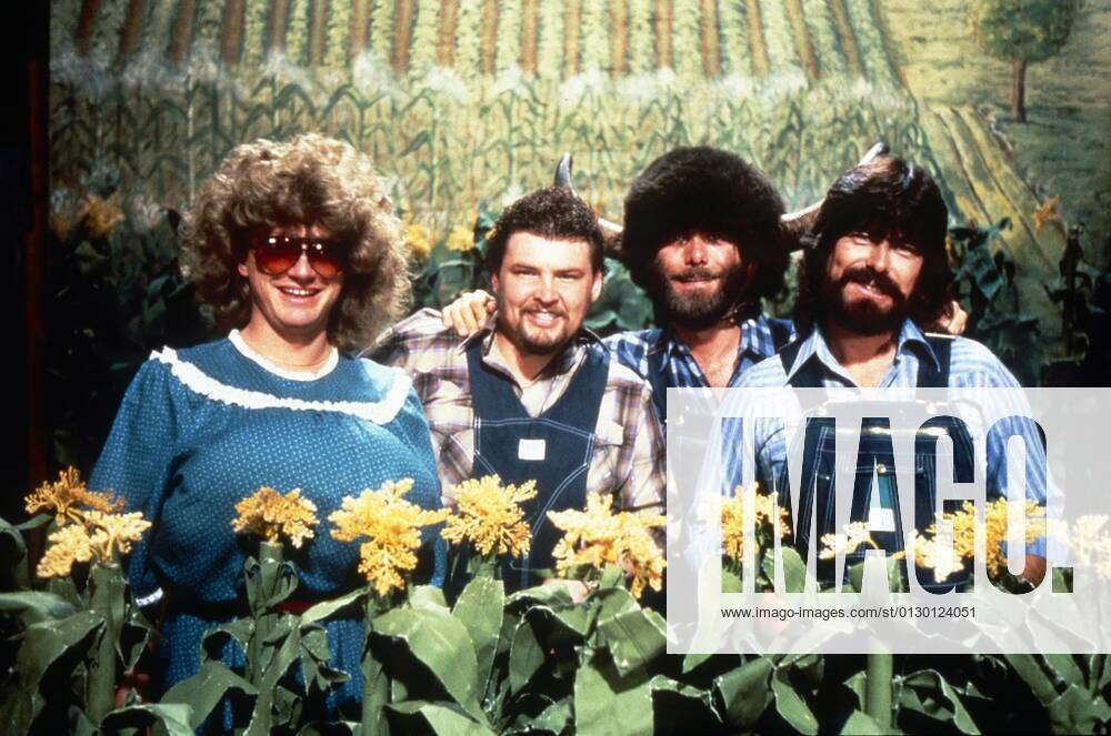 HEE HAW, Alabama, from left: Mark Herndon, Jeff Cook, Teddy Gentry ...