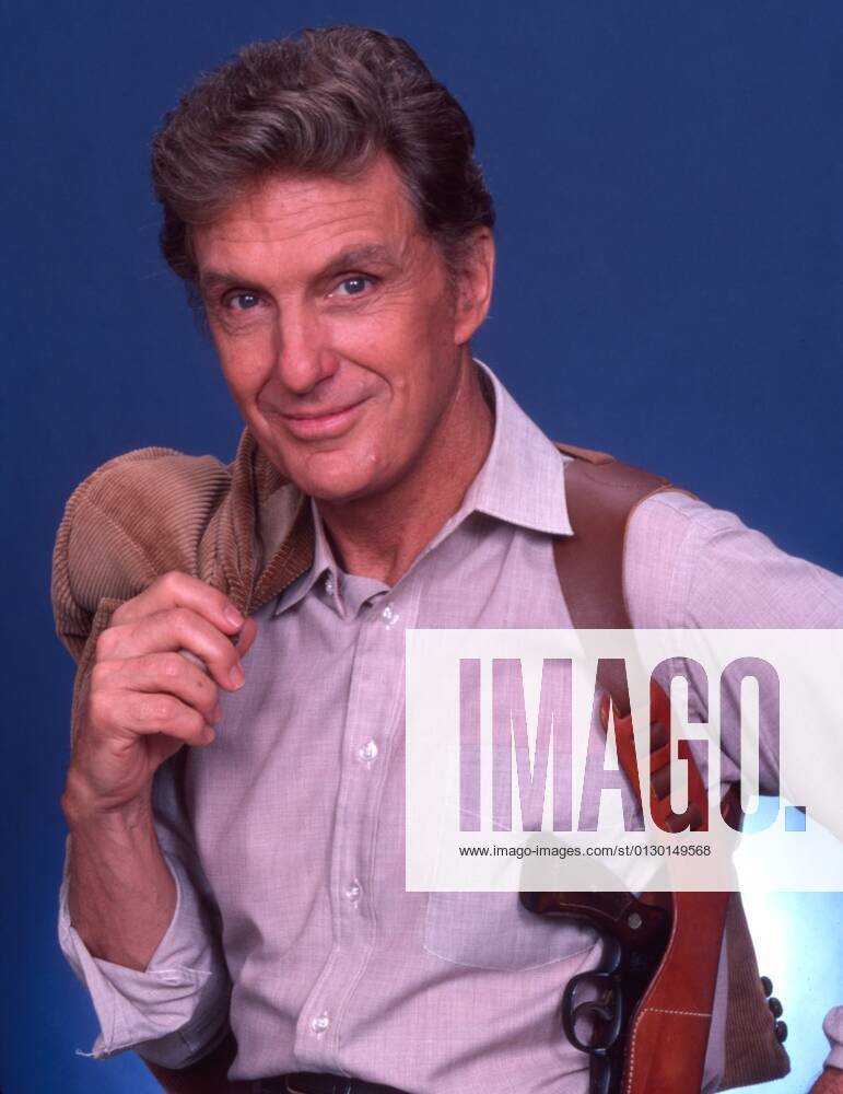 STRIKE FORCE, Robert Stack, 1981-1982. photo: Robert Phillips Everett ...