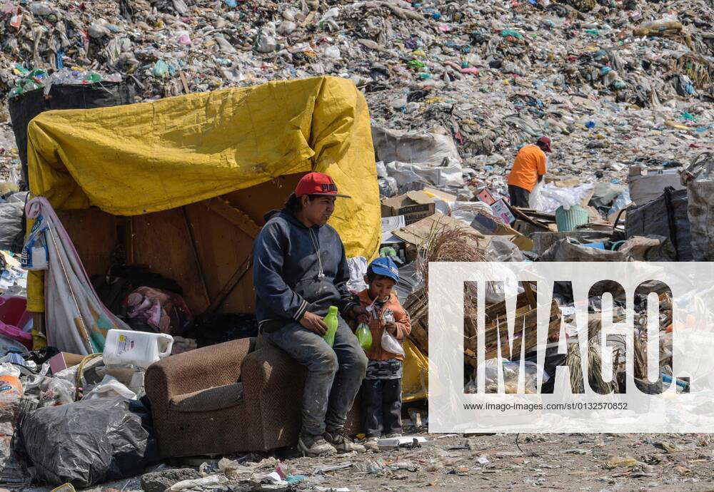 People Collect Waste At The Bordo De Xochiaca Garbage Dump MEXICO CITY