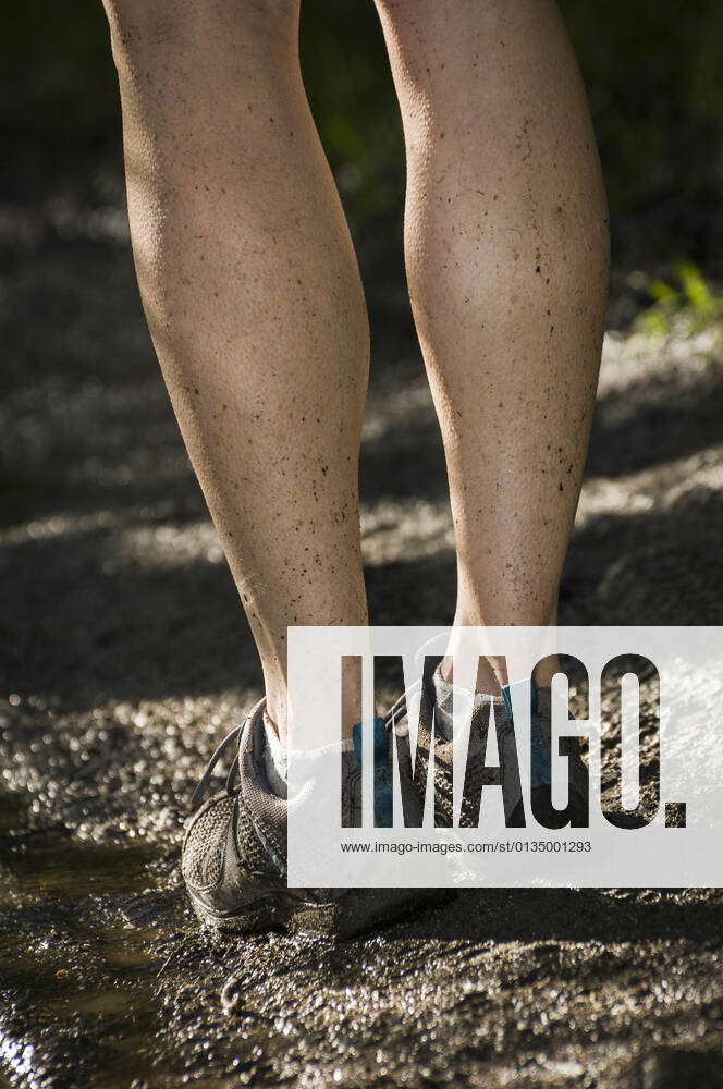 Female trail runner taking a break on the Temple Quarry Trail in Little ...