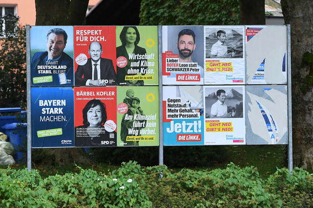 Election posters Bundestag election 2021 on 20 09 2021 in the district ...