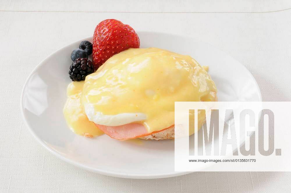 Eggs Benedict xFotosearchxLBRFx xCSP_MSPhotographicsx