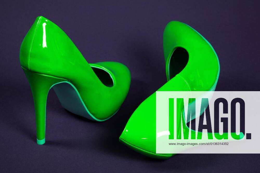 Green high heels shoes