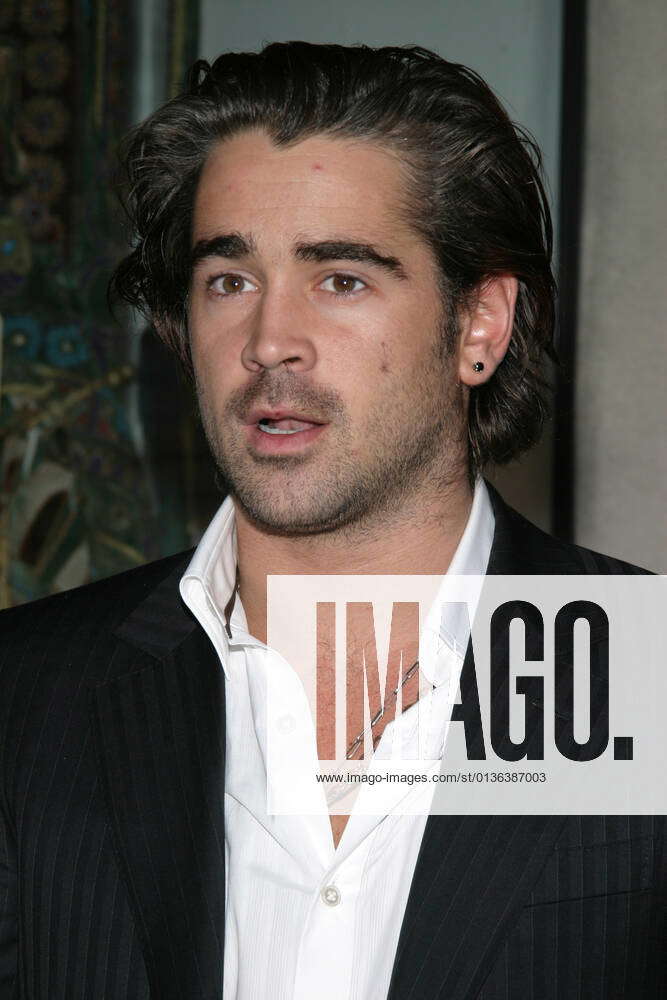 Colin Farrell 11 06 04 Colin Farrell Unveils ALEXANDER Costumes in