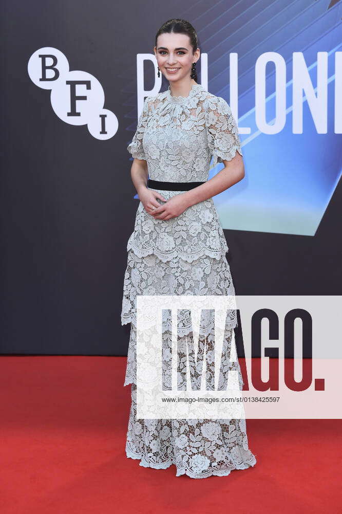 Lara McDonnell bei der Premiere des Kinofilms Belfast auf dem 65. BFI