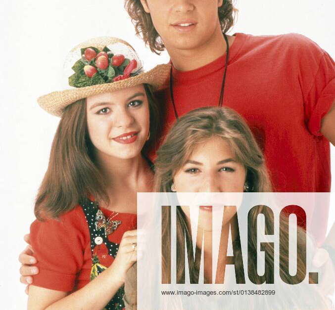 BLOSSOM, from top Joey Lawrence, Jenna von Oy, Mayim Bialik, (1990