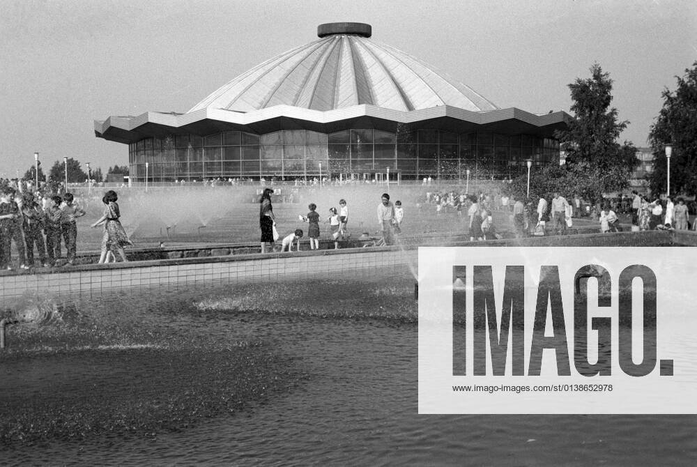 Great Moscow State Circus on Vernadsky avenue 696943 24.07.1983 The ...