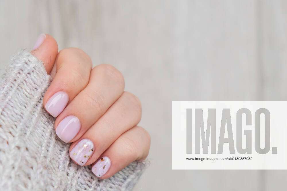 Download Elegant Spring Nails Design Wallpaper | Wallpapers.com