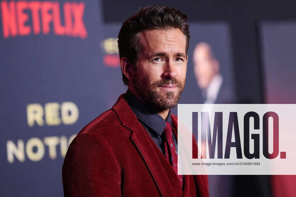 World Premiere Of Netflix s Red Notice Actor Ryan Reynolds arrives at ...