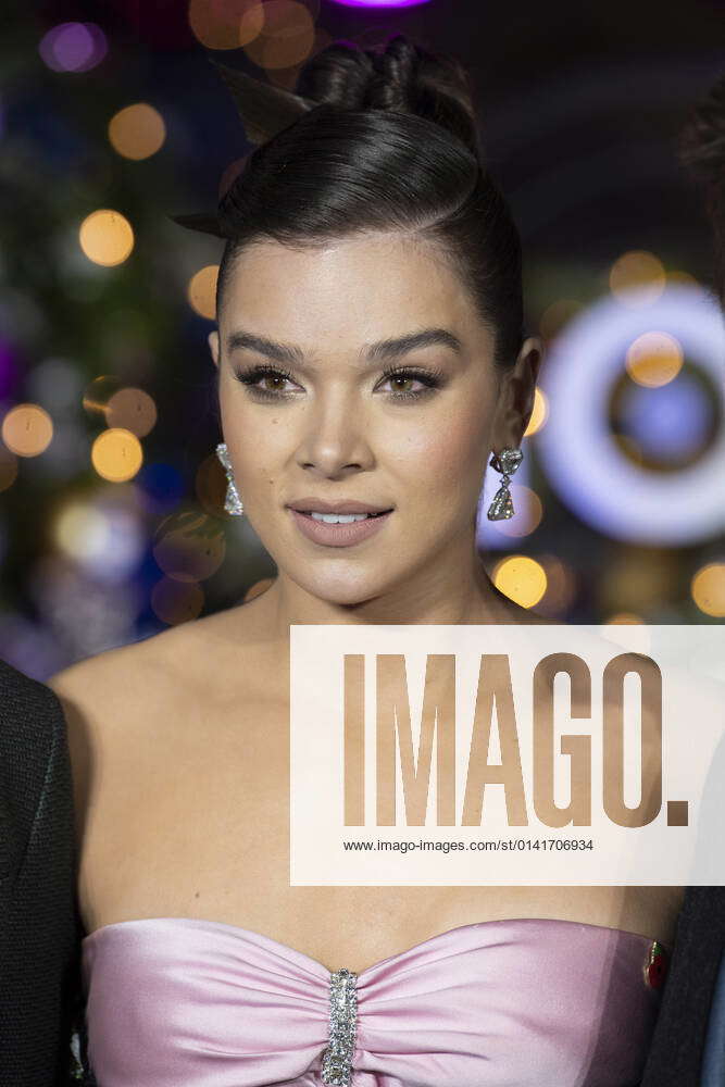 Hawkeye UK Fan Screening - London Hailee Steinfeld arriving at the UK