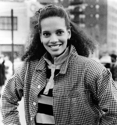 COMING TO AMERICA US 1988 COMING TO AMERICA US 1988 SHARI HEADLEY Date ...