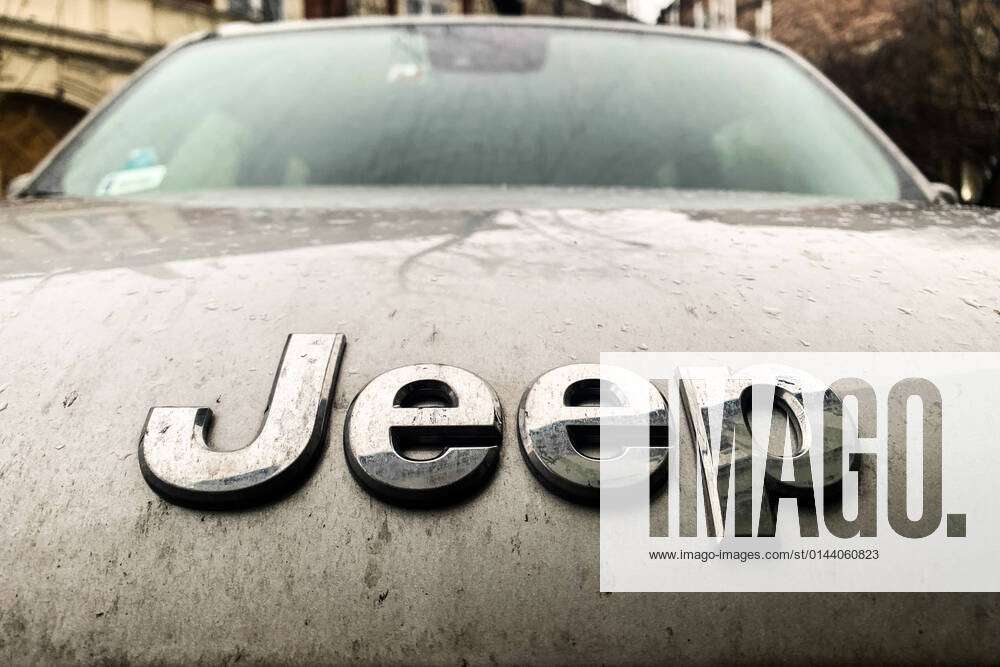 Amazon.com: 2005-2016 Jeep Wrangler Compass Liberty Chrome Emblem Nameplate  Badge Mopar OEM : Automotive