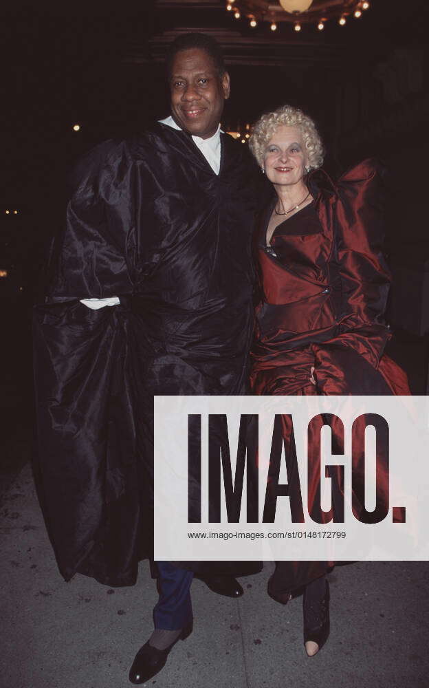 Andre Leon Talley and Vivienne Westwood attend The Fashion Group ...