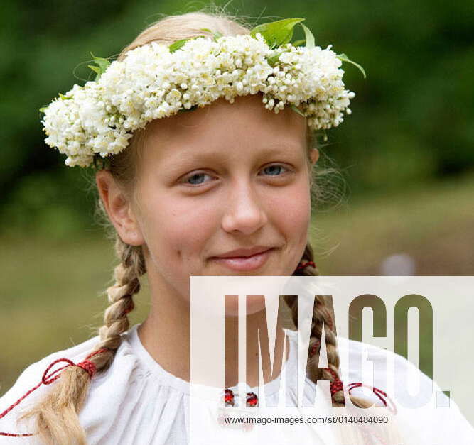 Latvian folklore, traditional costumes. Latvia xagefotostockx xWojtekxBussx