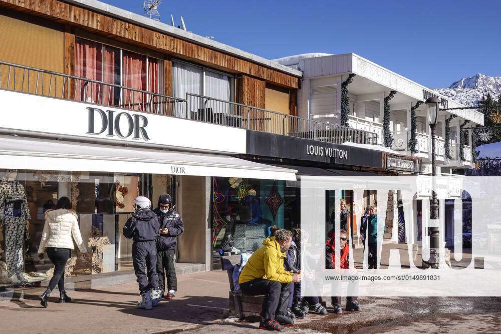 Shopping mall, Dior, Louis Vuitton, Courchevel, Savoie department