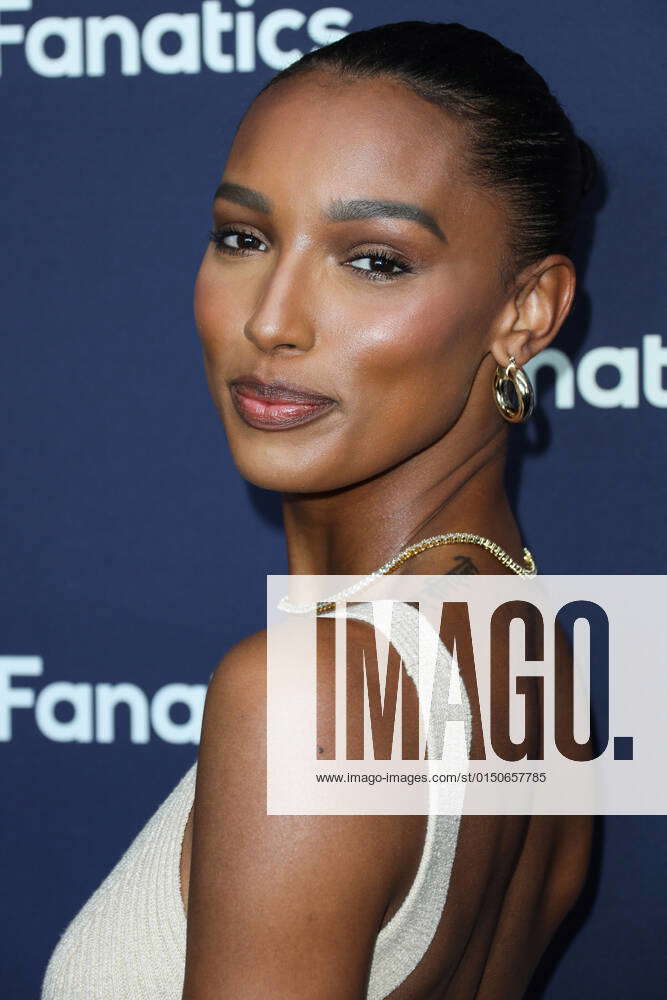 Michael Rubin s Fanatics Super Bowl Party 2022 American model Jasmine