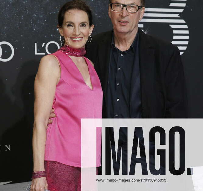 Herbert Knaup mit Ehefrau Christiane PLACE TO B Night in Space