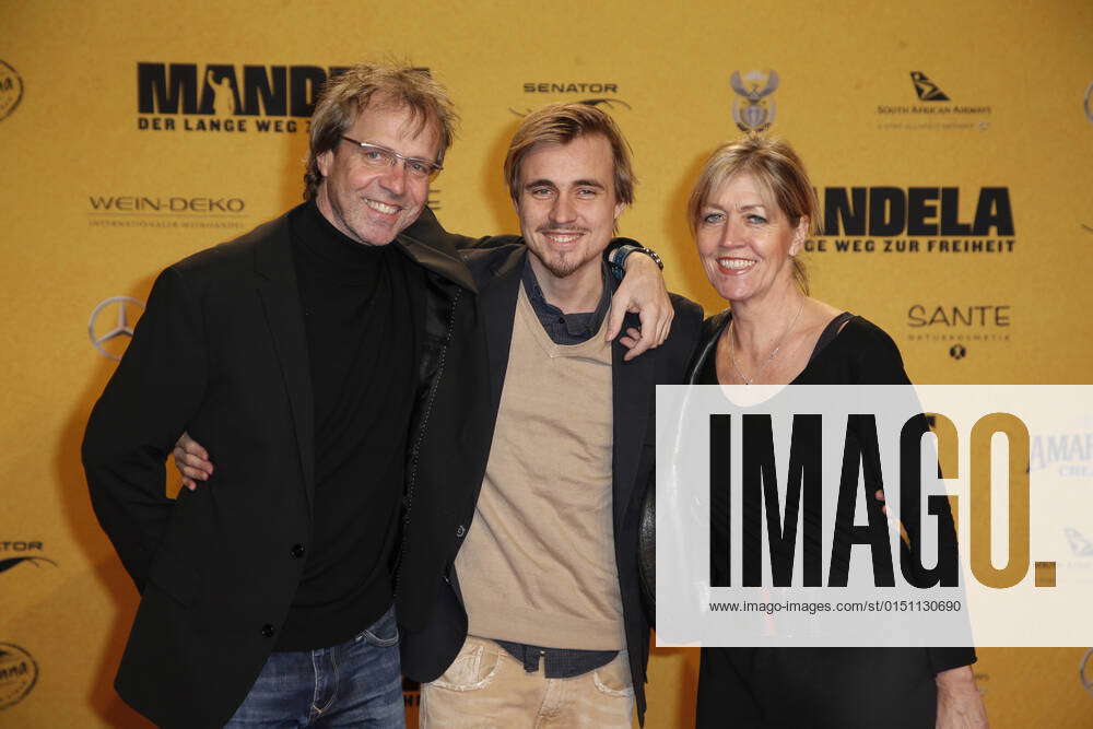 Constantin von Jascheroff mit Eltern Vater Mario von Jascheroff (deutsche Synchronstimme von Micky M Constantin von Jascheroff mit Eltern Vater Mario von Jascheroff (deutsche Synchronstimme von Micky M