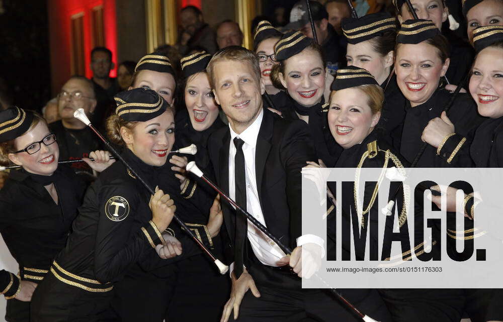 Oliver Pocher with pole dancers of VfL Tegel from Berlin 20 Leipzig Opera Ball 2014 on 18 October