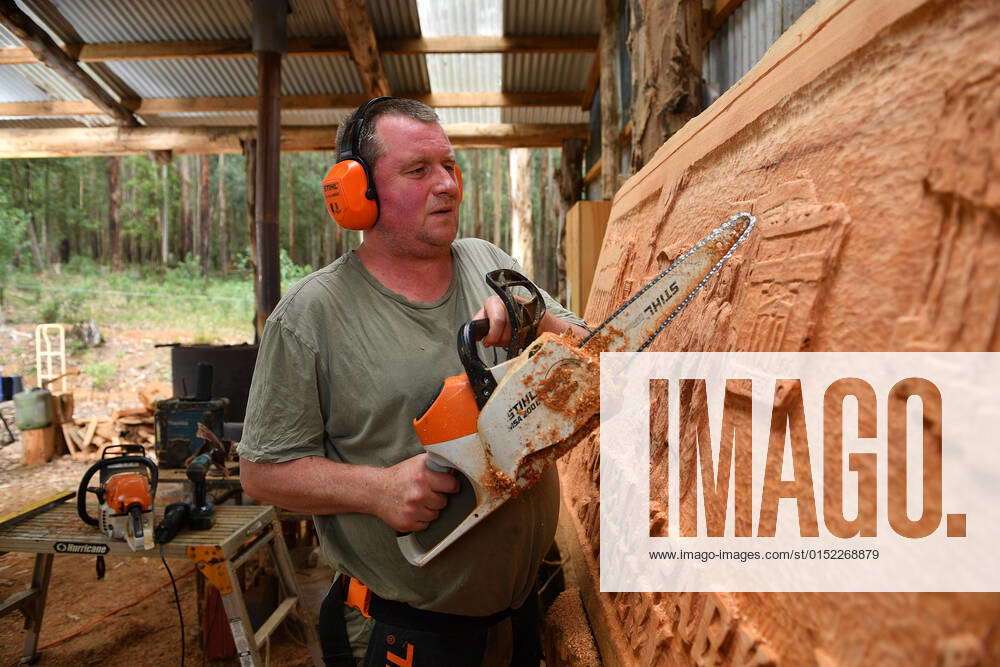 CHAINSAW ARTIST FEATURE, Fourthgeneration timber worker and chainsaw